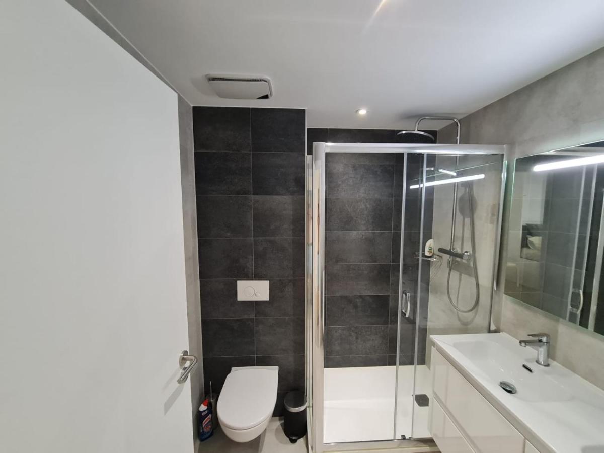 E1 Apartment High Level Sea View 지브롤터 외부 사진