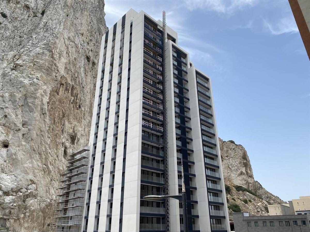 E1 Apartment High Level Sea View 지브롤터 외부 사진