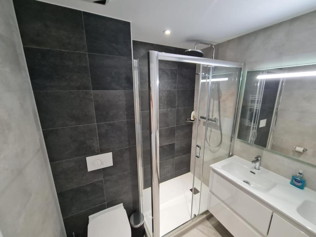 E1 Apartment High Level Sea View 지브롤터 외부 사진
